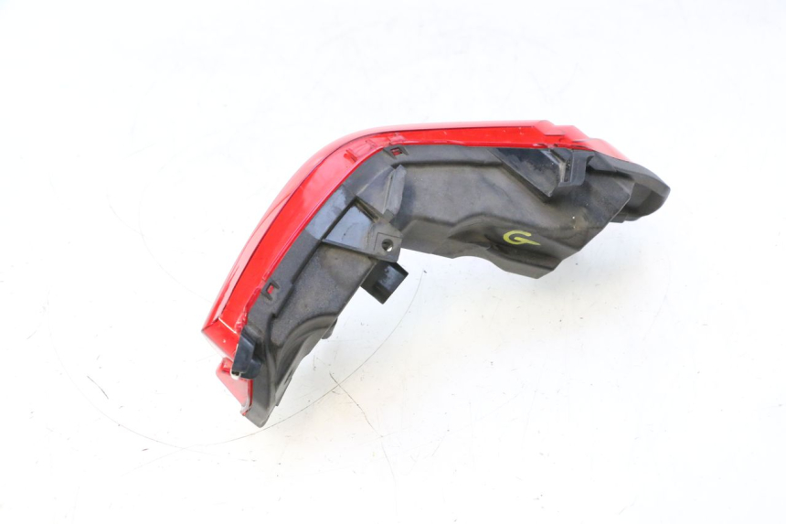 photo de LEFT TAIL LIGHT PIAGGIO MP3 500 (2016 - 2018) - Surface and material condition