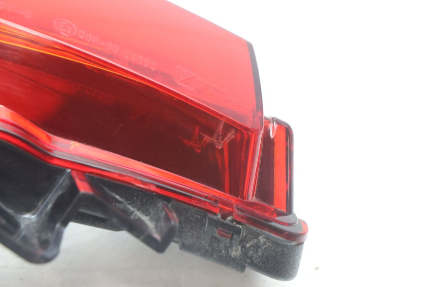 photo de LEFT TAIL LIGHT PIAGGIO MP3 500 (2016 - 2018) - Surface and material condition