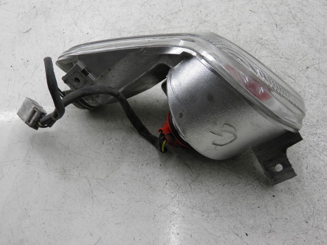 photo de LEFT TAIL LIGHT PIAGGIO CARNABY 125 (2007 - 2011) - Checked used part