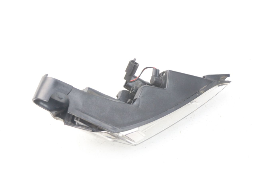 photo de LEFT TAIL LIGHT PEUGEOT SATELIS 300 (2012 - 2015) - Technical close-up