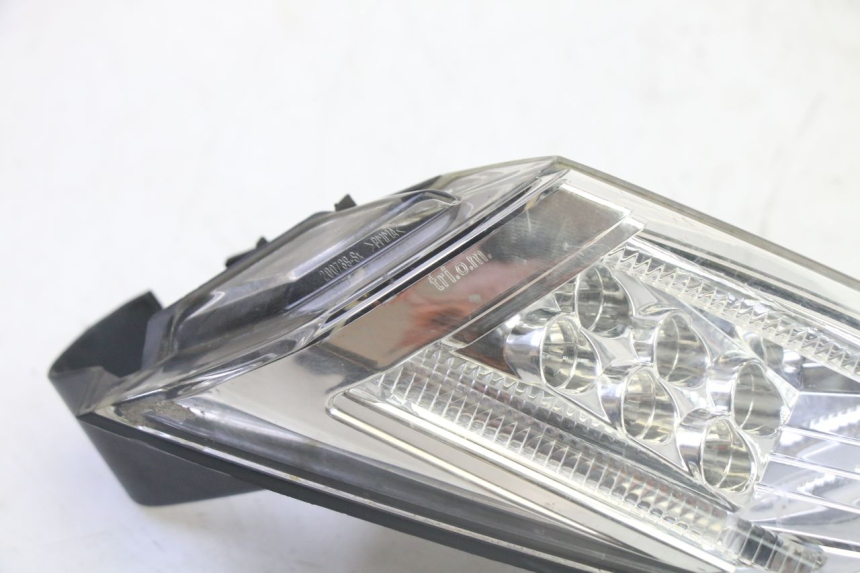 photo de LEFT TAIL LIGHT PEUGEOT SATELIS 125 (2013 - 2018) - Component detail