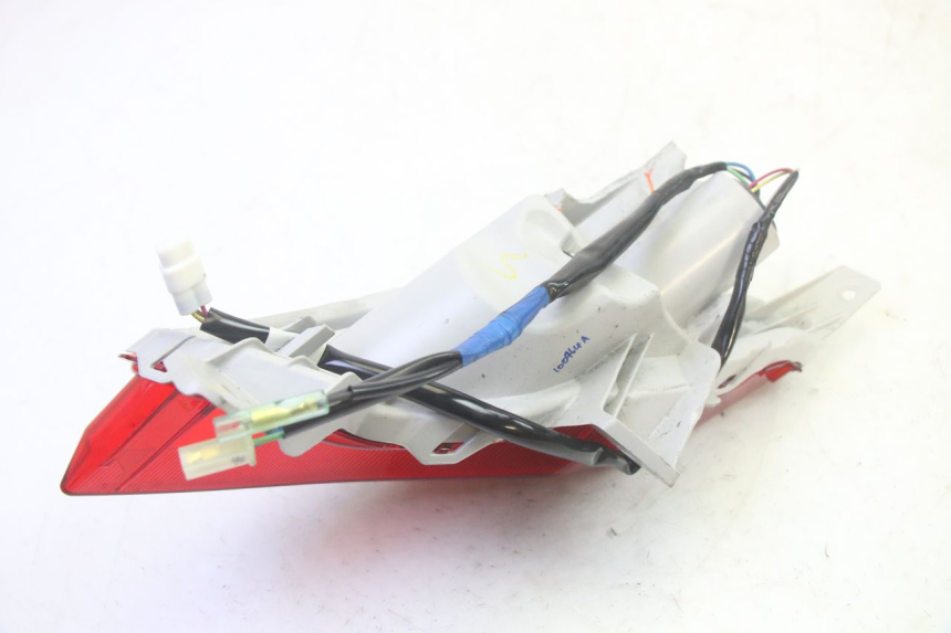 photo de LEFT TAIL LIGHT YAMAHA TRICITY 300 (2020 - 2024) - Alternative perspective