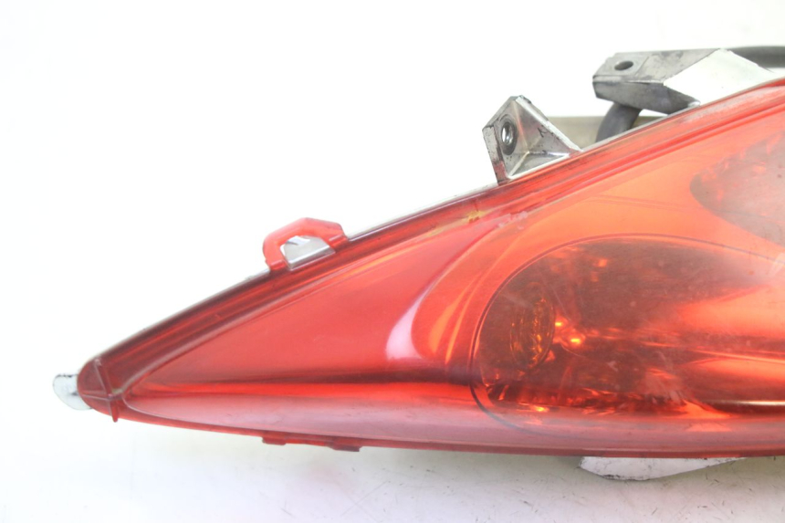 photo de LEFT REAR LIGHT YAMAHA X-MAX XMAX 125 (2010 - 2013) - Component detail