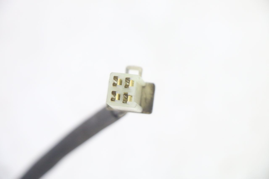 photo de LEFT REAR LIGHT YAMAHA X-MAX XMAX 250 (2006 - 2009) - Fixing points details