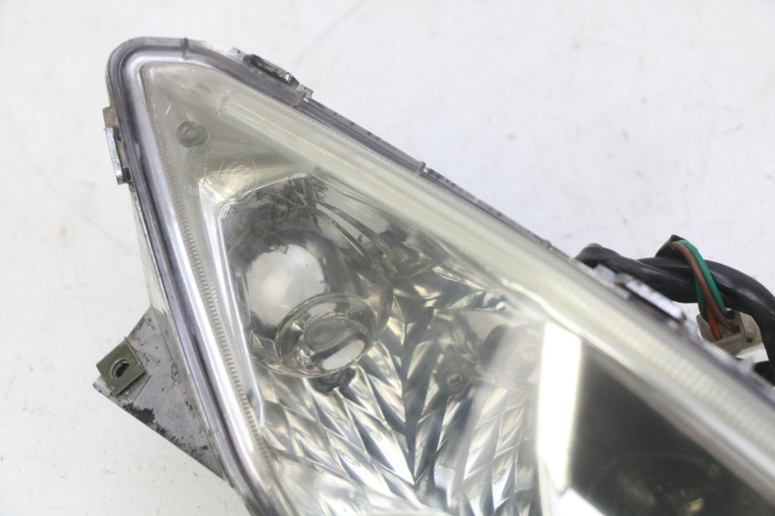 photo de LEFT REAR LIGHT YAMASAKI YM T 125 (2015 - 2020) - Checked used part