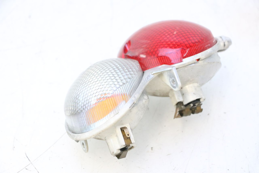 photo de LEFT TAIL LIGHT YAMAHA YP MAJESTY 125 (2007 - 2010) - Product overview