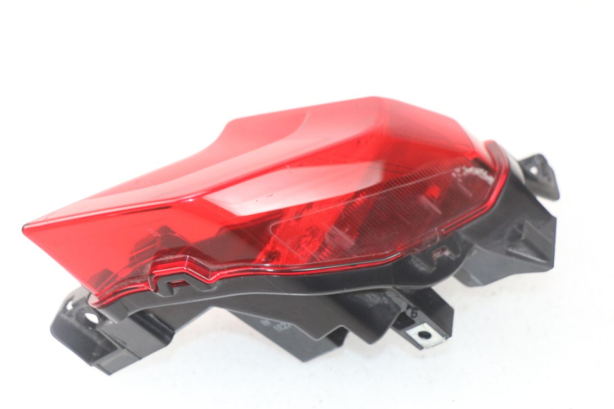photo de LEFT TAIL LIGHT YAMAHA YP T-MAX TMAX 530 (2017 - 2020) - Surface and material condition