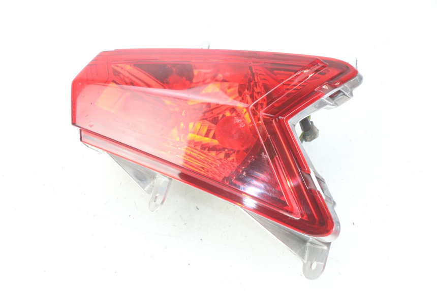 photo de REAR LIGHT PEUGEOT GEOPOLIS 400 (2007 - 2013) - Technical close-up