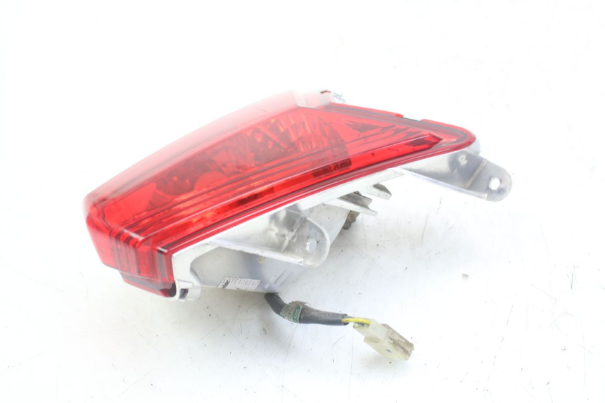 photo de TAIL LIGHT PEUGEOT GEOPOLIS RS 125 (2007 - 2009) - Technical close-up