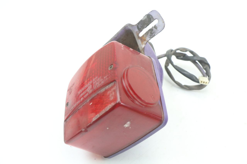 photo de TAIL LIGHT SUZUKI GN 125 (1997 - 2000) - Technical close-up