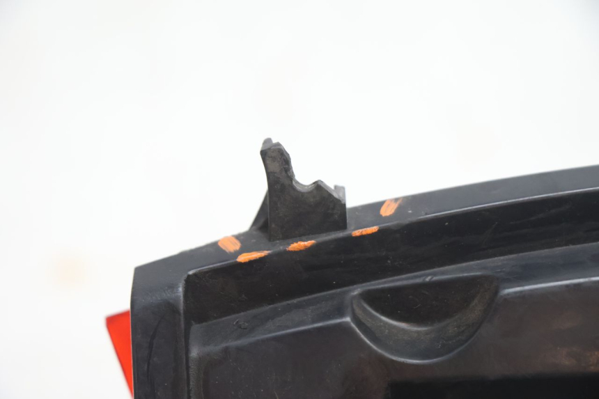 photo de TAIL LIGHT GILERA GP 800 (2007 - 2013) - Distinctive features