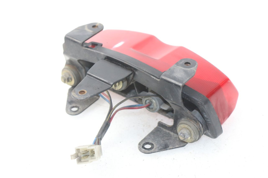 photo de TAIL LIGHT KAWASAKI GPZ S 500 (1994 - 2005) - Surface and material condition