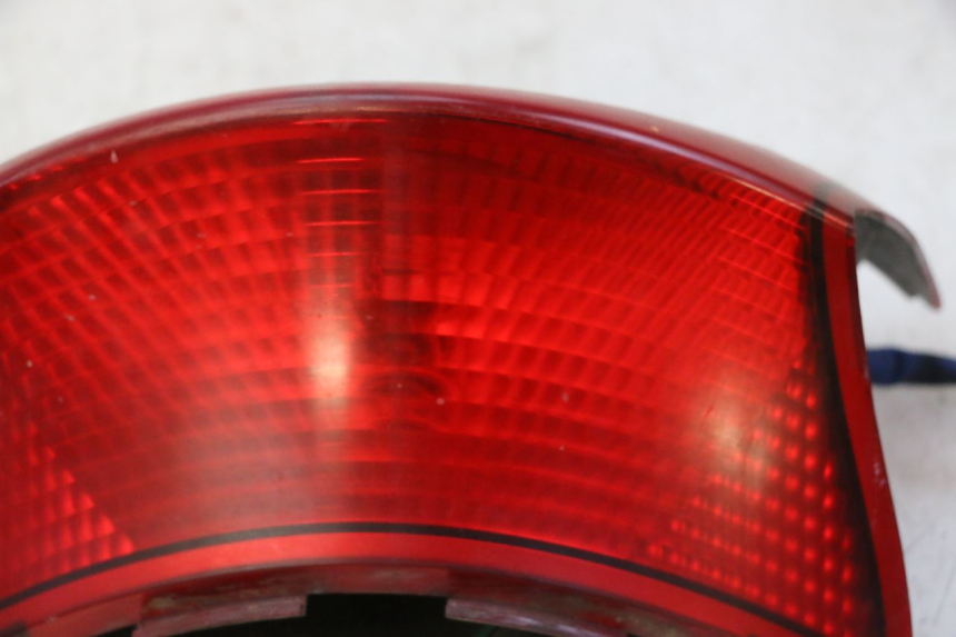 photo de TAIL LIGHT KYMCO GRAND DINK 125 (2002 - 2007) - Zoom on usage condition