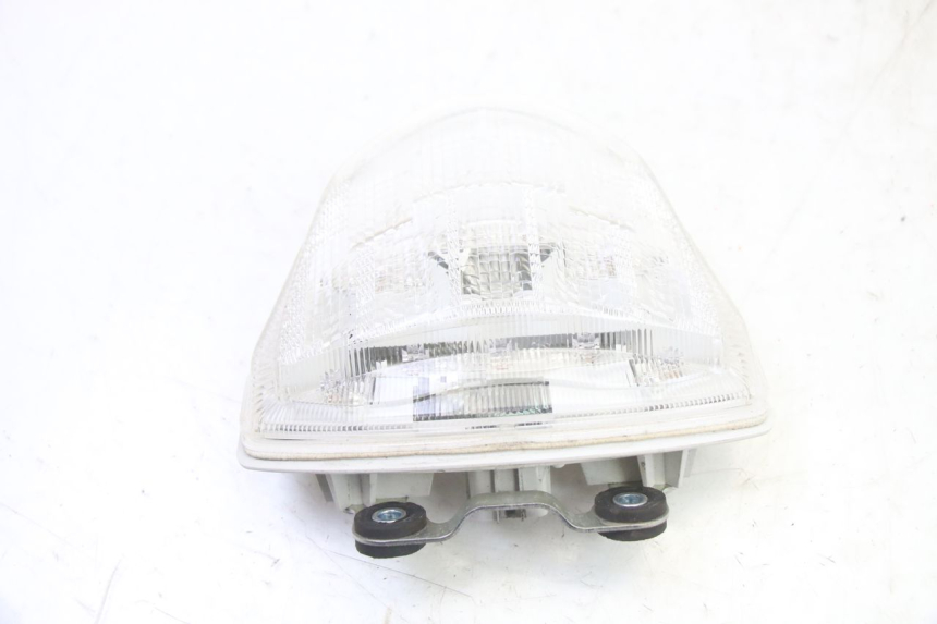 photo de TAIL LIGHT SUZUKI GSR 750 (2011 - 2017) - Zoom on usage condition