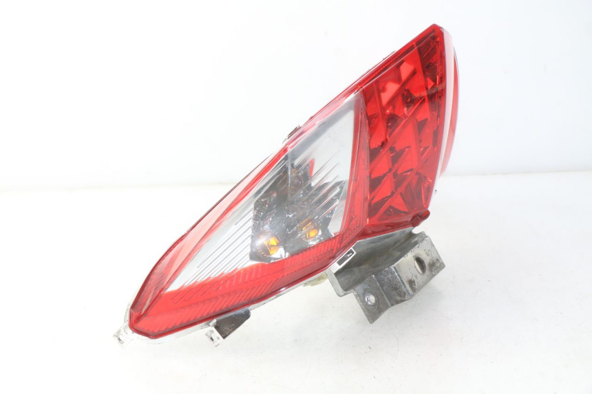 photo de TAIL LIGHT SYM GTS EFI ABS 125 (2012 - 2016) - Additional view of the item