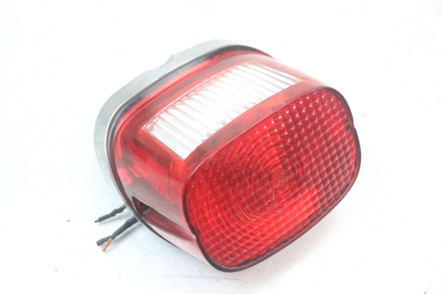 photo de TAIL LIGHT HARLEY DAVIDSON SPORTSTER XL CUSTOM 883 (1999 - 2006) - Main view