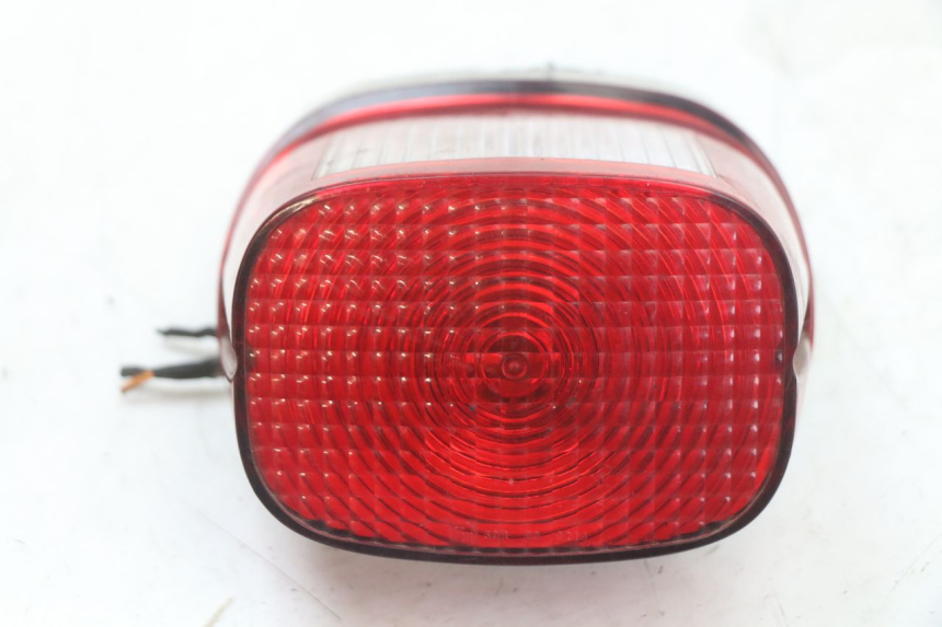 photo de TAIL LIGHT HARLEY DAVIDSON SPORTSTER XL CUSTOM 883 (1999 - 2006) - Component detail