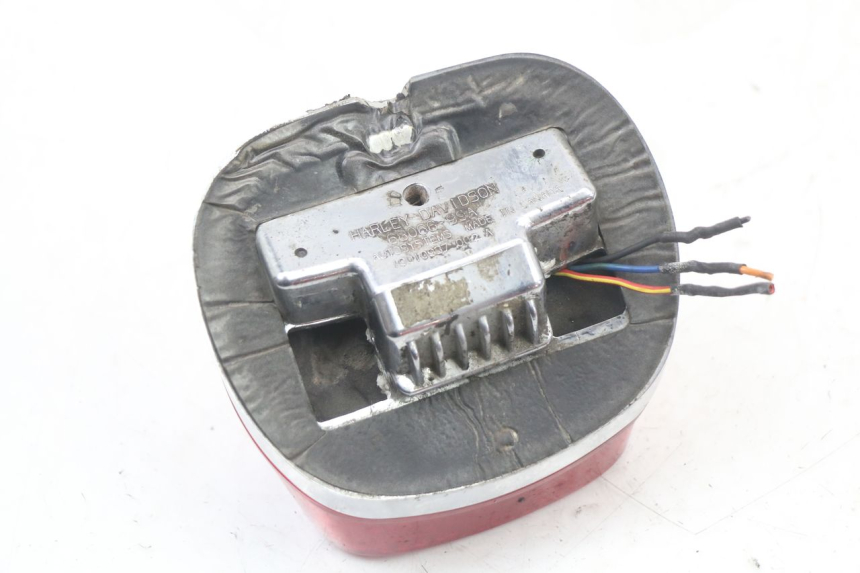 photo de TAIL LIGHT HARLEY DAVIDSON SPORTSTER XL CUSTOM 883 (1999 - 2006) - Checked used part