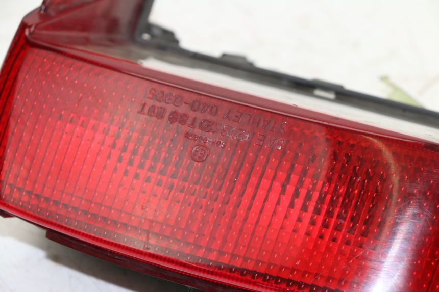 photo de TAIL LIGHT HONDA CBR F 600 (1991 - 1994) - Technical close-up