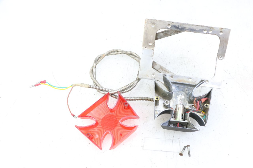 photo de TAIL LIGHT HONDA VT C2 SHADOW 750 (1997 - 2001) - Component detail