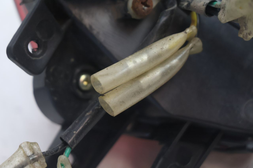 photo de REAR LIGHT RIDE KALLIO 50 (2010 - 2019) - Surface and material condition
