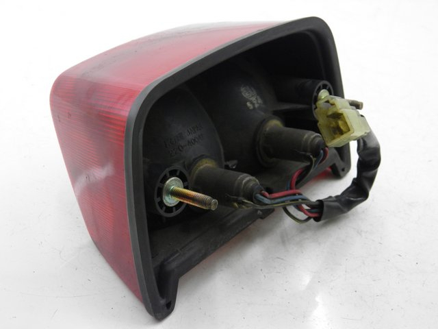 photo de TAIL LIGHT KAWASAKI ZEPHYR 550 (1991 - 1998) - Alternative perspective