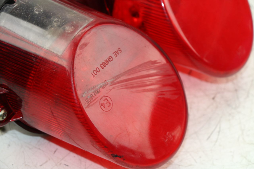 photo de REAR LIGHT KINROAD XT125-19 ROAD KING 125 (2010 - 2012) - Zoom on usage condition