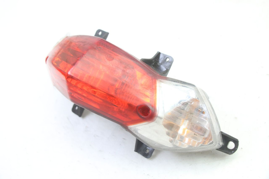 photo de REAR LIGHT PEUGEOT KISBEE 4T 50 (2018 - 2022) - Alternative perspective