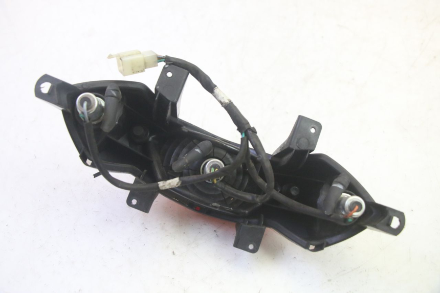 photo de REAR LIGHT PEUGEOT KISBEE 4T 50 (2010 - 2017) - Fixing points details