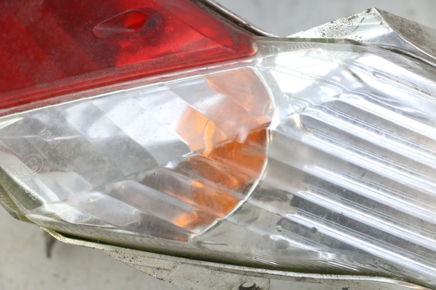 photo de REAR LIGHT KYMCO DINK 4T 50 (2007 - 2018) - Checked used part