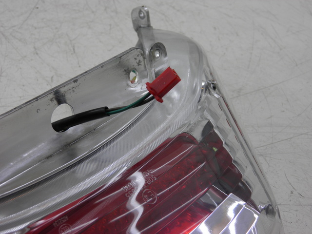 photo de TAIL LIGHT KYMCO XCITING RI ABS 500 (2010) - Distinctive features