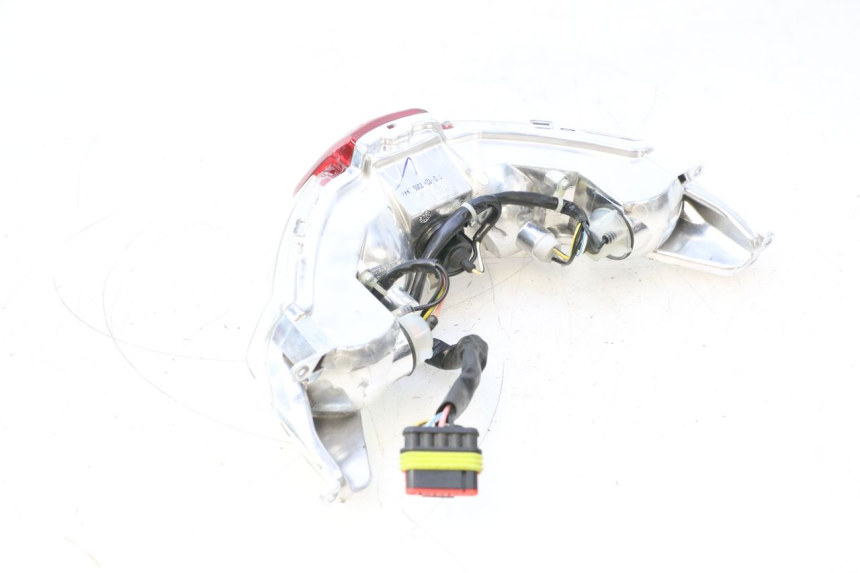 photo de TAIL LIGHT PIAGGIO LIBERTY IGET 4T 50 (2015 - 2020) - Additional view of the item