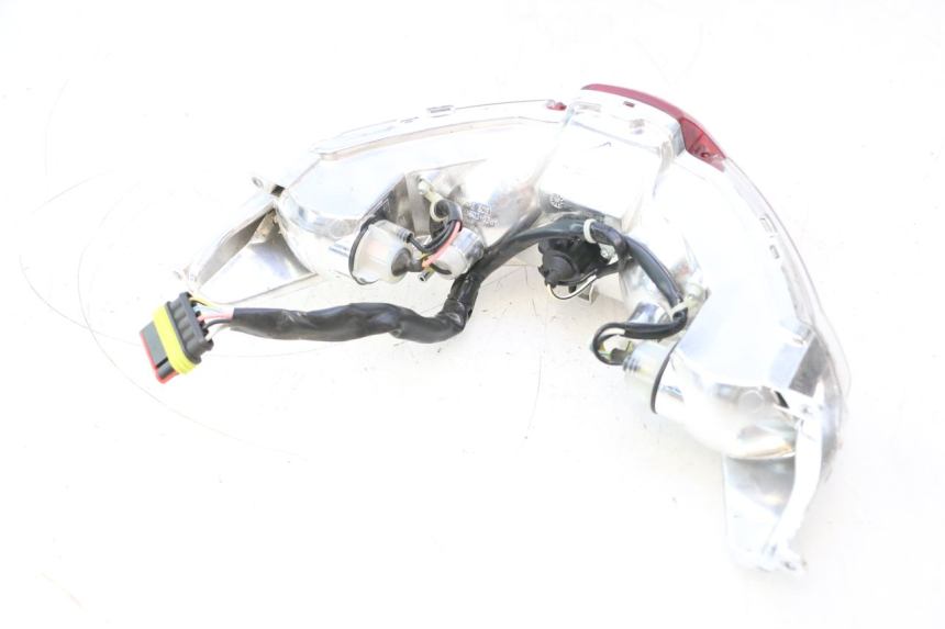 photo de TAIL LIGHT PIAGGIO LIBERTY IGET 4T 50 (2015 - 2020) - Distinctive features