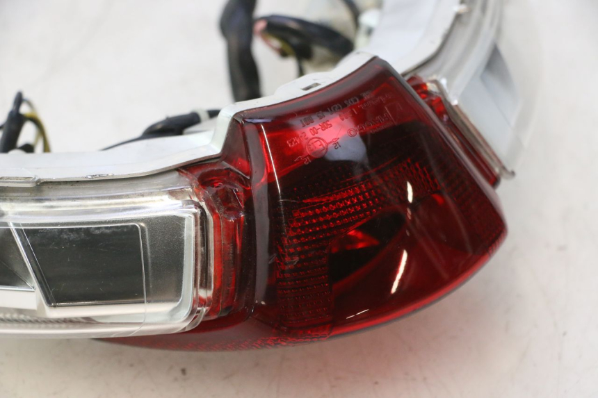 photo de TAIL LIGHT PIAGGIO LIBERTY IGET 4T 50 (2015 - 2020) - Surface and material condition