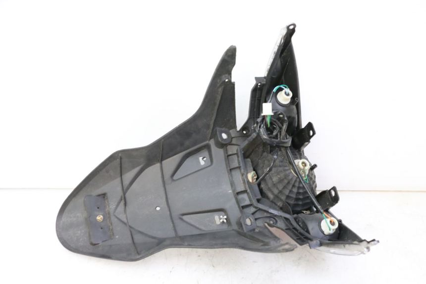 photo de TAIL LIGHT LONGJIA SHARPY 125 (2020 - 2024) - Technical close-up