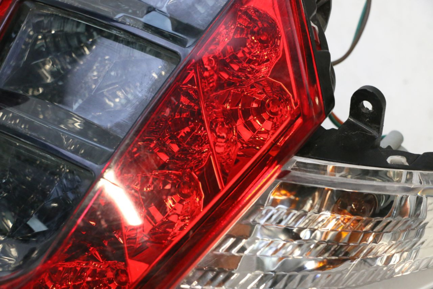 photo de TAIL LIGHT KYMCO MOVIE S 125 (2009 - 2018) - Product overview