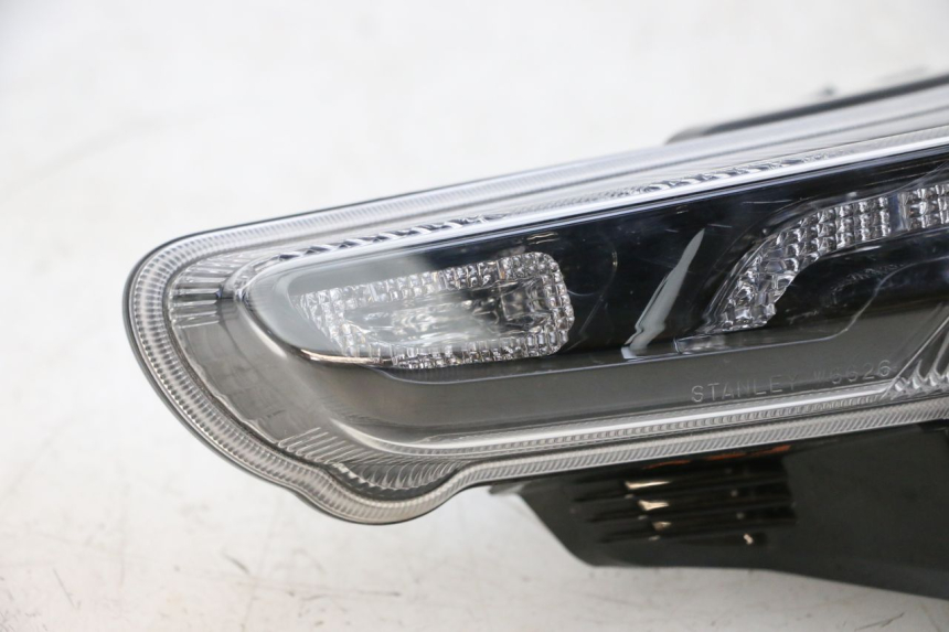 photo de TAIL LIGHT YAMAHA NEO'S CORE 1 (2022 - 2026) - Distinctive features