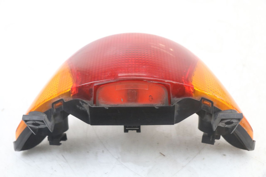 photo de REAR LIGHT HONDA NTV DEAUVILLE 650 (1998 - 2001) - Technical close-up