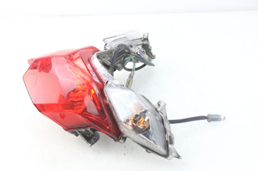photo de REAR LIGHT SYM ORBIT III 3 4T 50 (2018 - 2021) - Zoom on usage condition