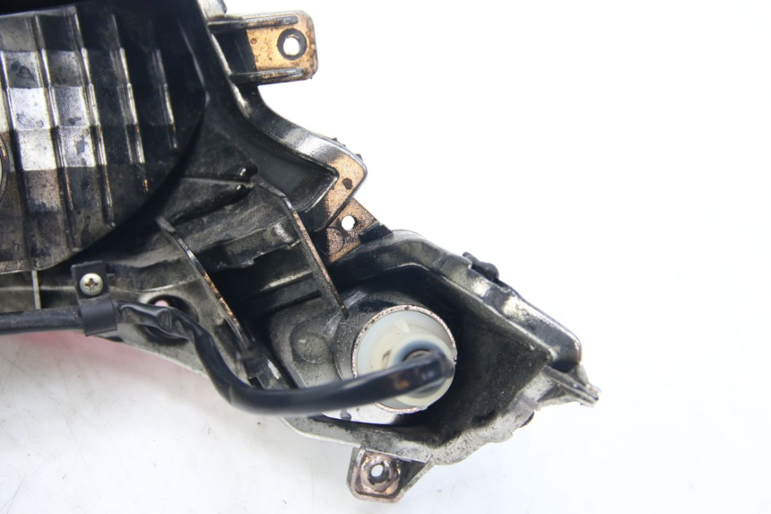 photo de TAIL LIGHT SYM ORBIT III 3 4T 50 (2021 - 2025) - Surface and material condition