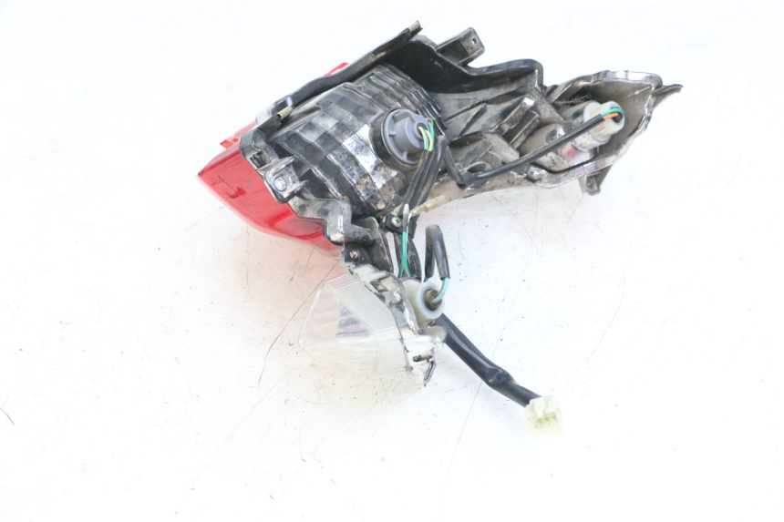 photo de REAR LIGHT SYM ORBIT III 3 4T 50 (2018 - 2021) - Alternative perspective