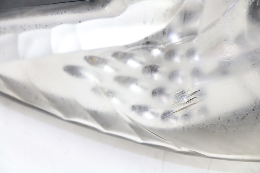 photo de TAIL LIGHT KYMCO PEOPLE S 125 (2000 - 2008) - Additional view of the item