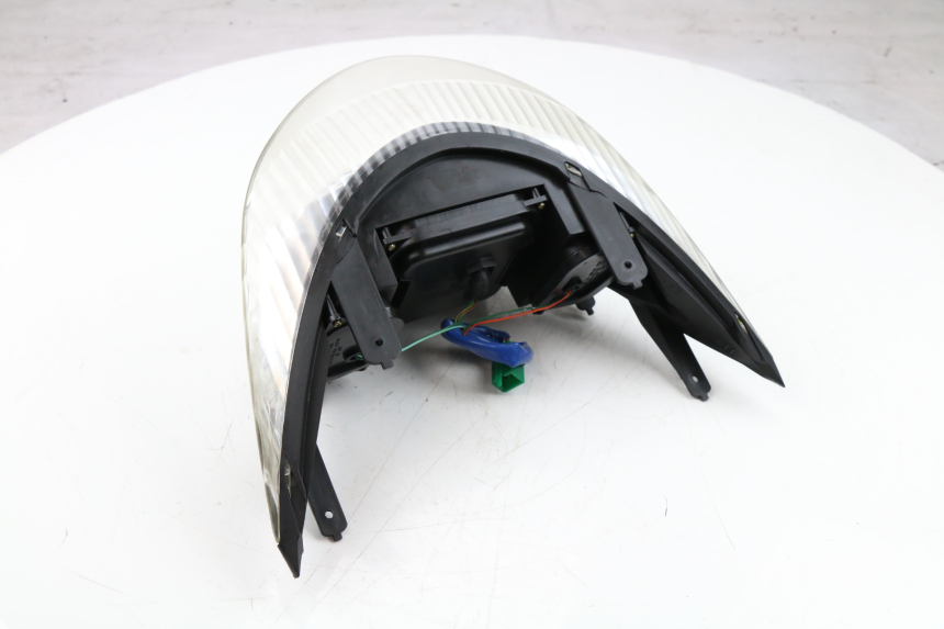 photo de TAIL LIGHT KYMCO PEOPLE S 125 (2000 - 2008) - Technical close-up