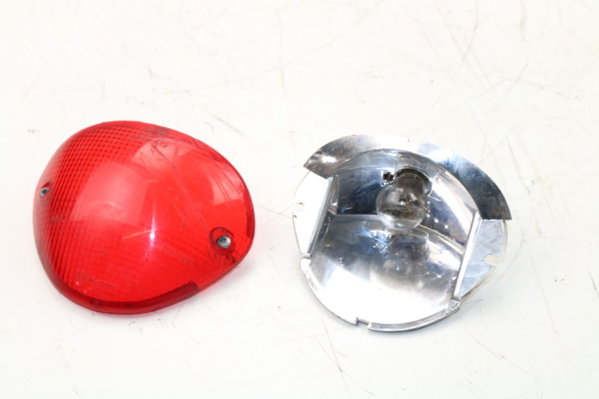 photo de TAIL LIGHT PIAGGIO LIBERTY 2T 50 (2009 - 2013) - Alternative perspective