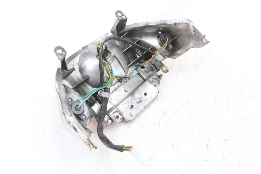 photo de REAR LIGHT TNT MOTOR ROMA 10' 4T 50 (2019 - 2022) - Technical close-up