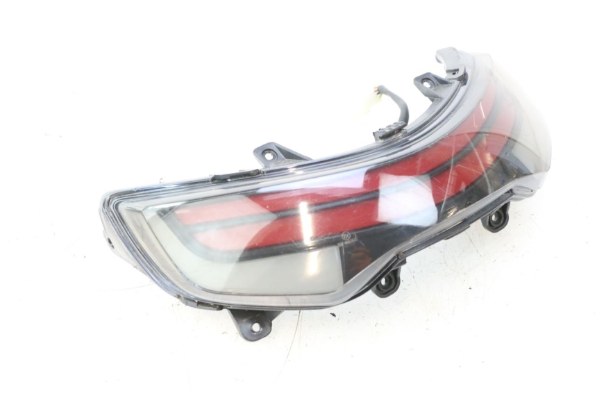 photo de TAIL LIGHT BAIKU SAKURA 1 (2021 - 2025) - High-resolution close-up