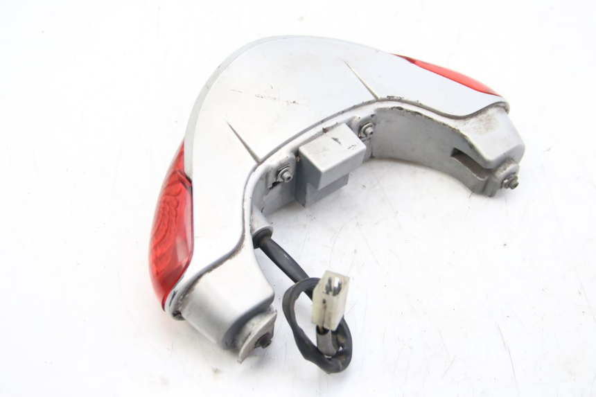 photo de REAR LIGHT APRILIA SCARABEO 4T 50 (2009 - 2017) - Technical close-up