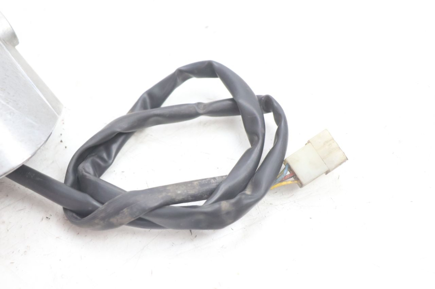 photo de TAIL LIGHT APRILIA SCARABEO GT 125 (1999 - 2007) - Surface and material condition