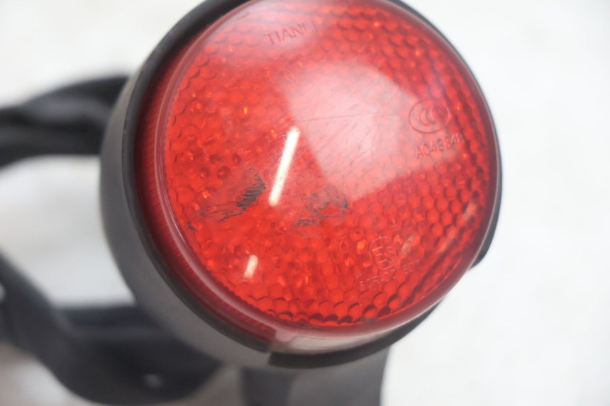 photo de TAIL LIGHT MASH SEVENTY FIVE 125 (2013 - 2021) - Zoom on usage condition