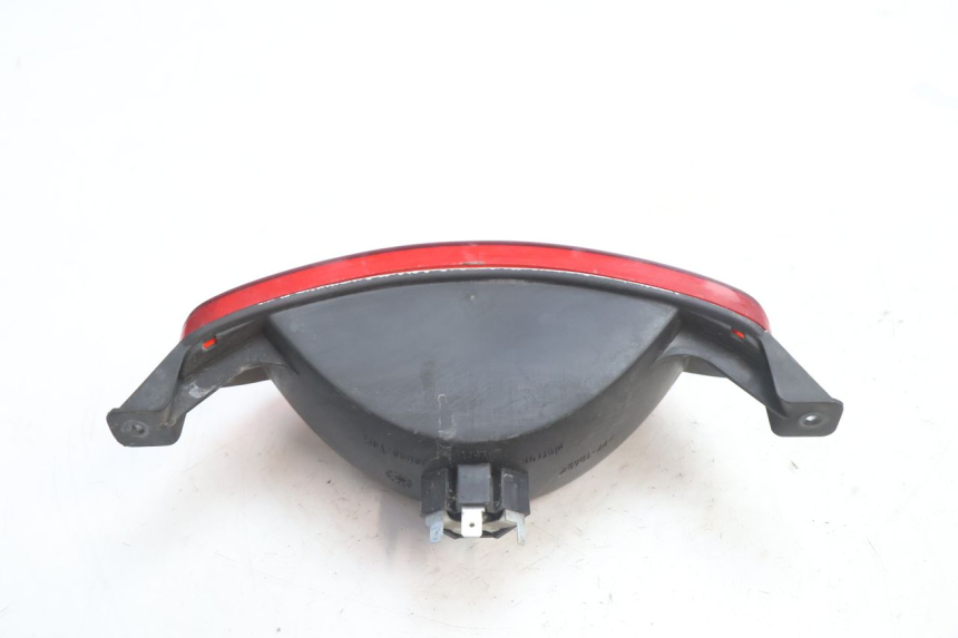 photo de TAIL LIGHT PEUGEOT SPEEDFIGHT LC 50 (1996 - 2002) - Zoom on usage condition